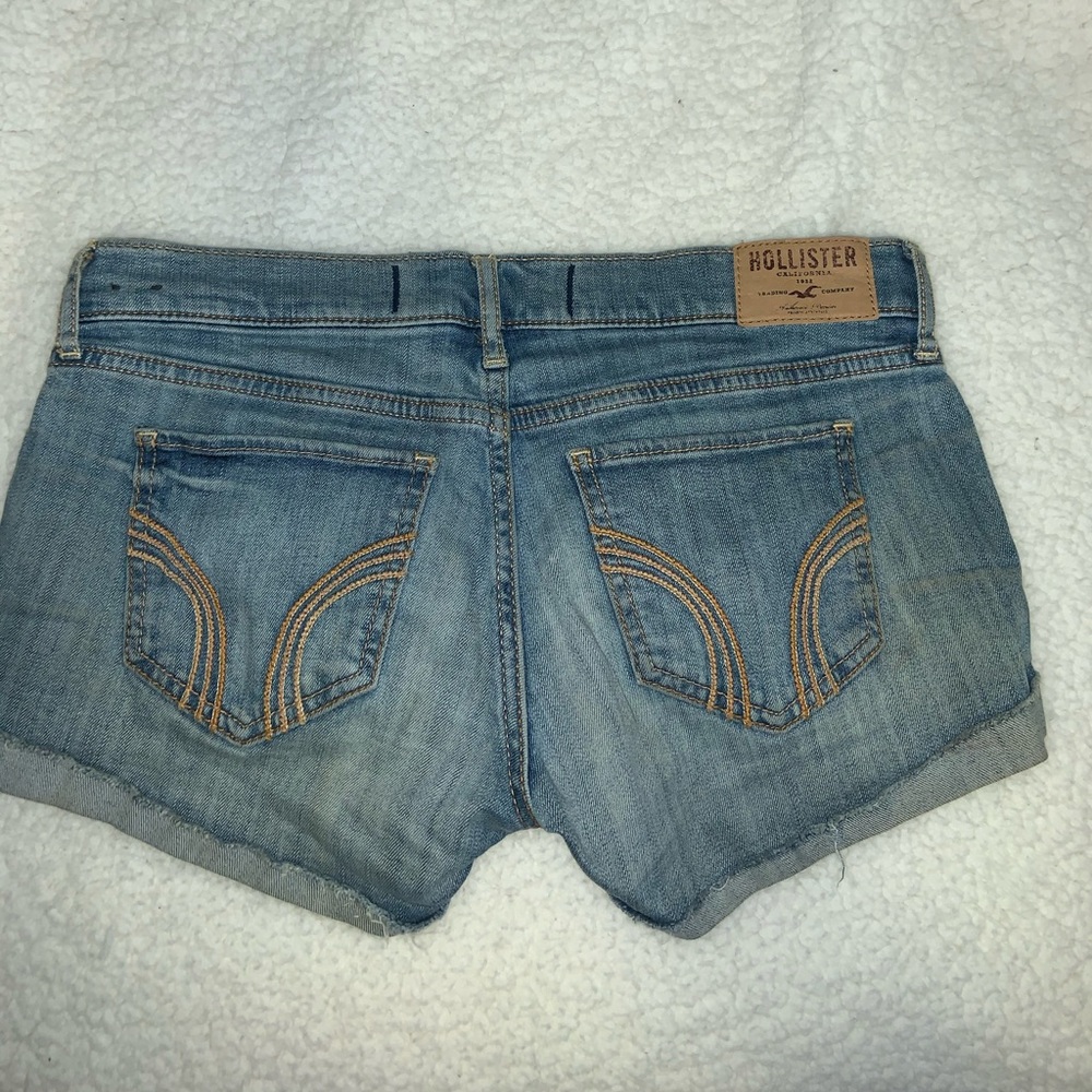 Shorts - Picture 6 of 8